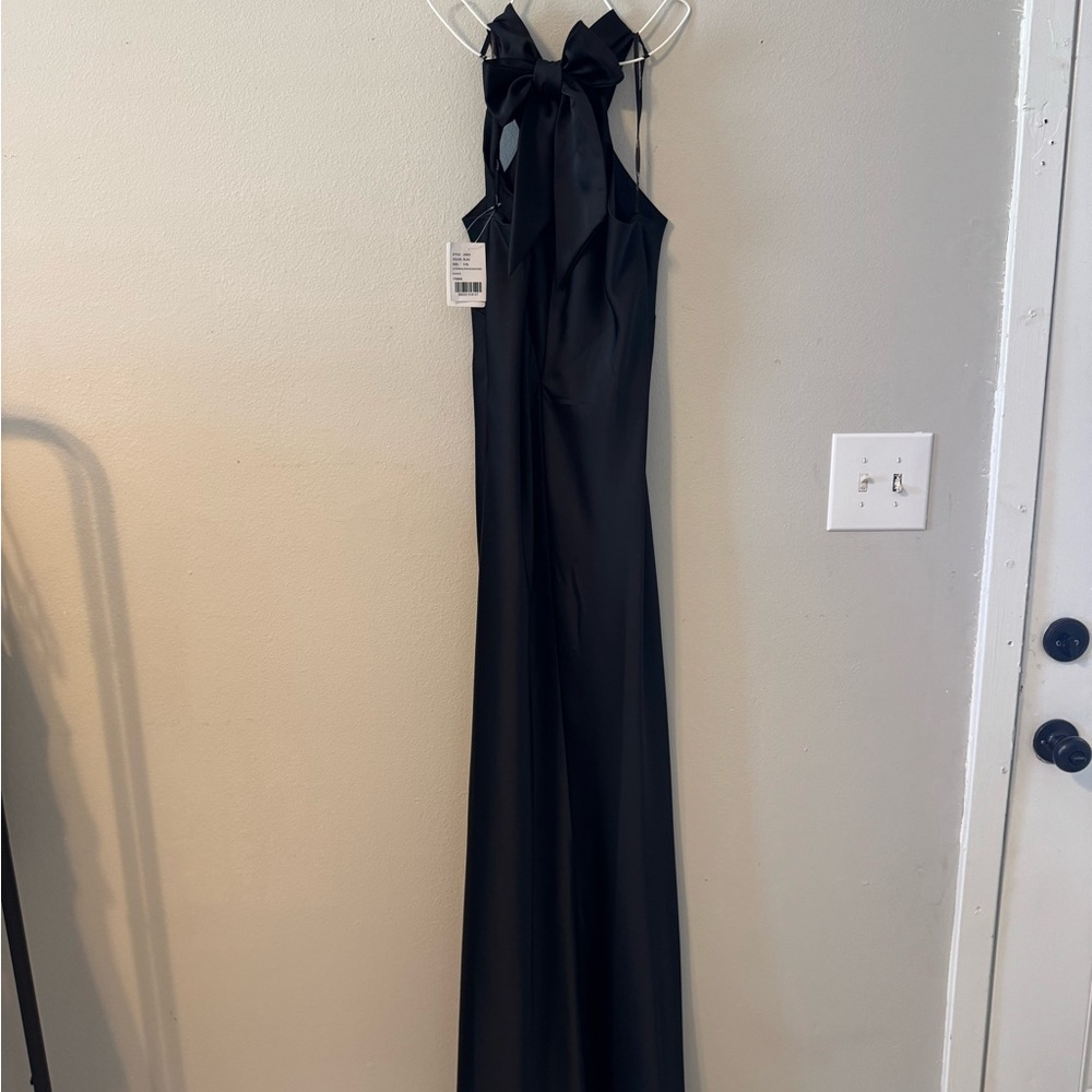 DESSY GROUP Draped Twist Halter Tie-Back Trumpet Gown In Black - w/ EXTRA LENGTH - Picture 5 of 10